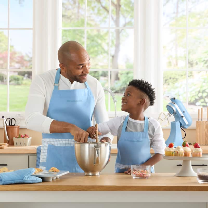 KITCHENAID Gourmet Series Gridlines Little Chef Apron, Water & Stain Resistant