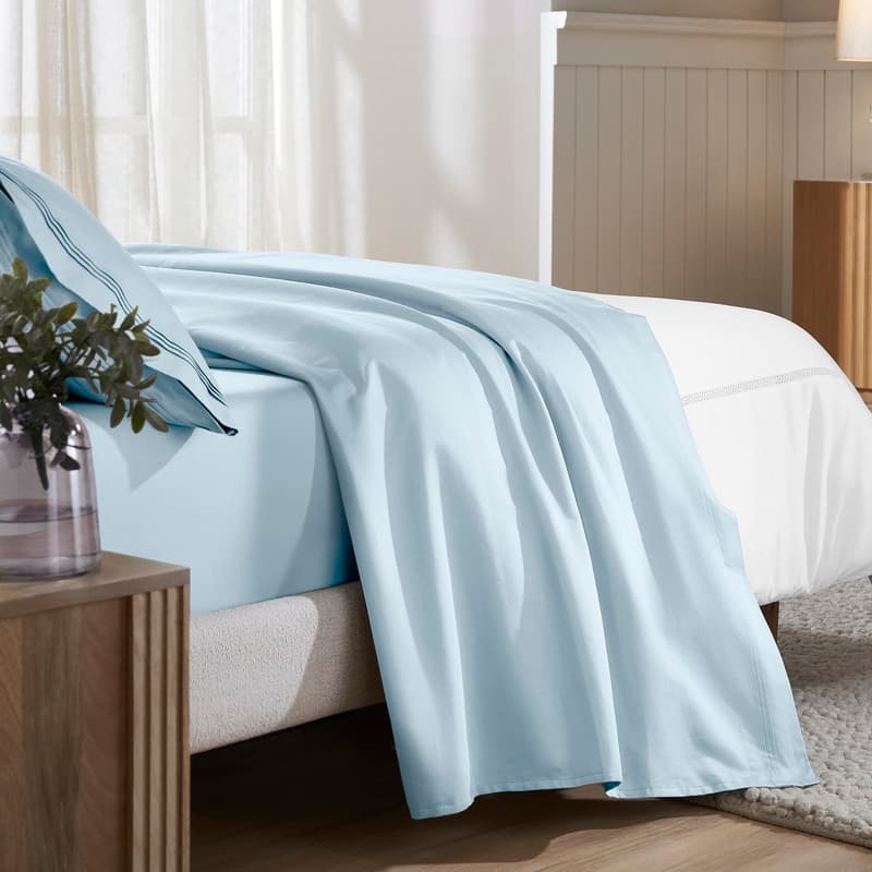 Superior Egyptian Cotton 650 Thread Count Deep Pocket Solid Sheet Set
