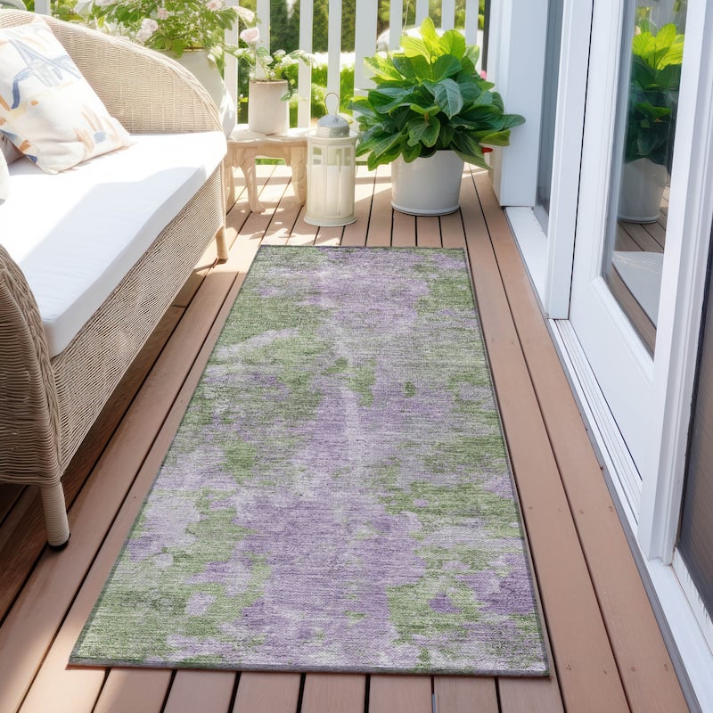 Machine Washable Indoor/ Outdoor Modern Ombre Chantille Rug - Green - 2'3" x 7'6"
