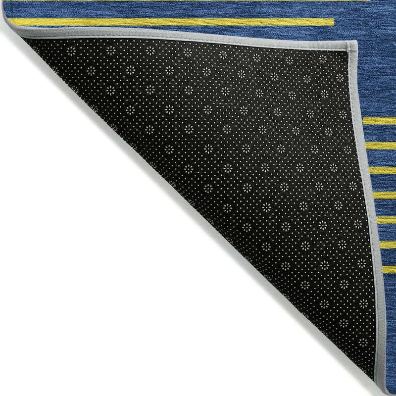 Machine Washable Indoor/ Outdoor Contemporary Geo Chantille Rug