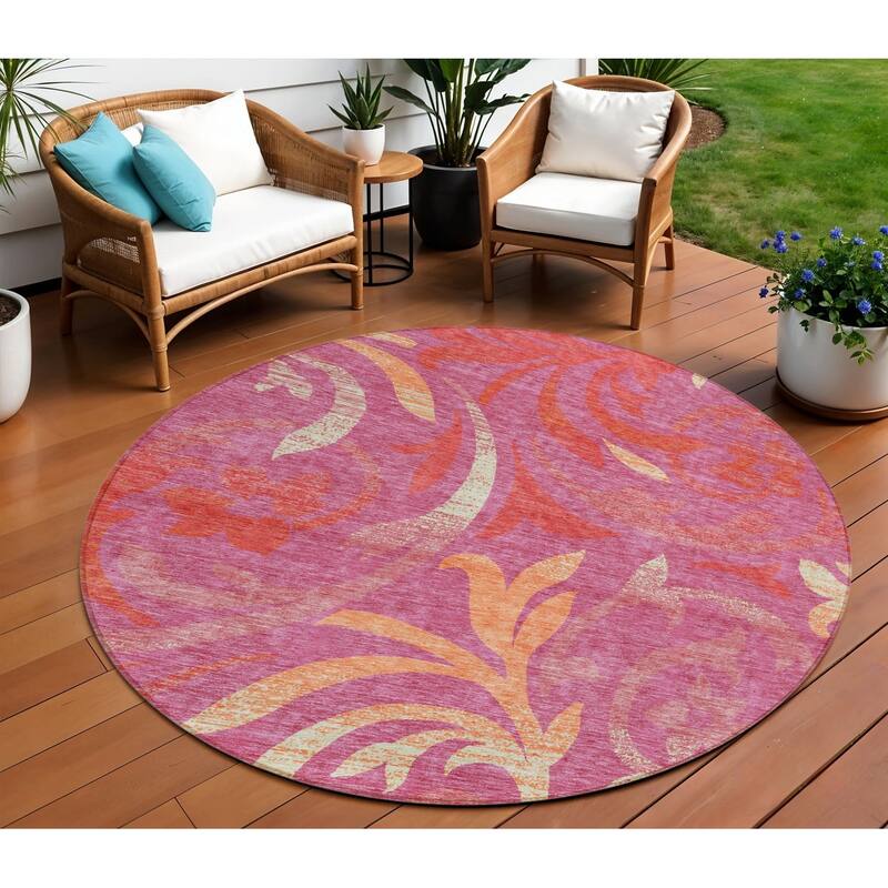 HomeRoots Floral Transitional Rectangle Outdoor Rug - 8' Round