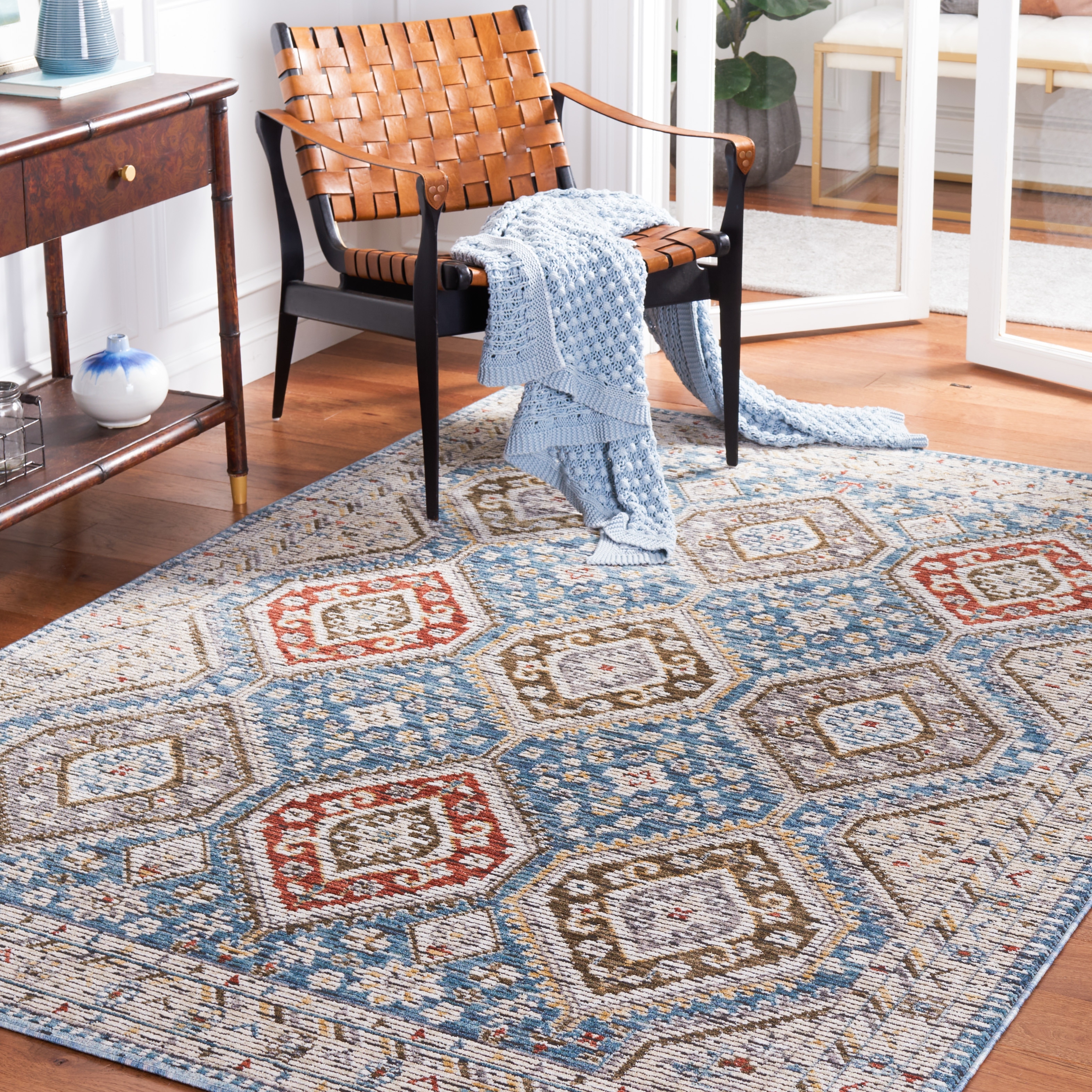 SAFAVIEH Sierra Doshia Oriental Rug