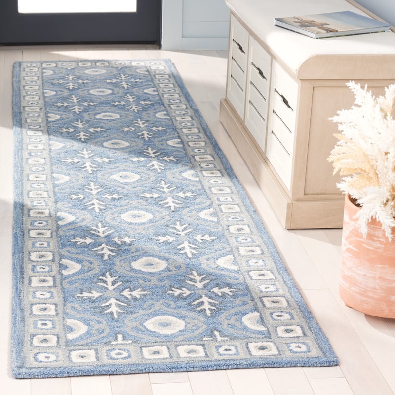 SAFAVIEH Handmade Ebony Myrtle Modern Wool Rug - 2'3" x 7' Runner - Blue/Ivory
