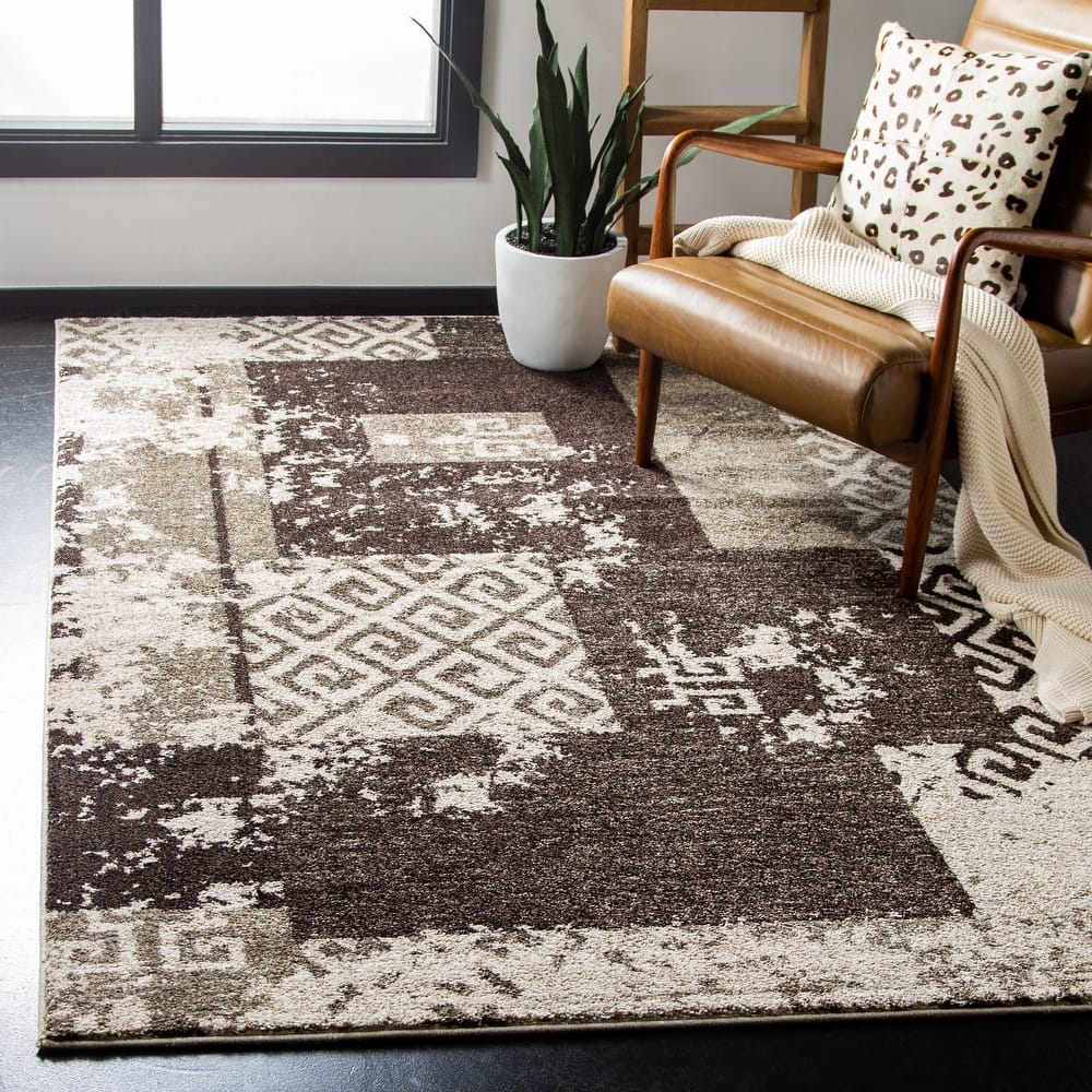 SAFAVIEH Retro Edwina Distressed Modern Abstract Rug