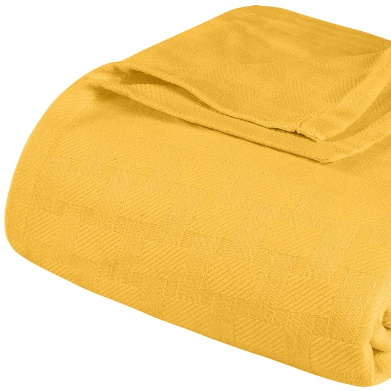 HomeRoots California King Gold Cotton Basketweave Geometric Blanket
