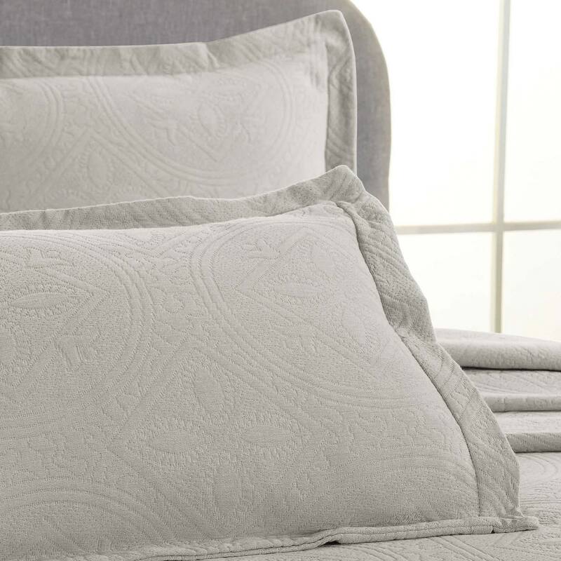 Superior Celtic Circle Cotton Decorative Bedspread Set