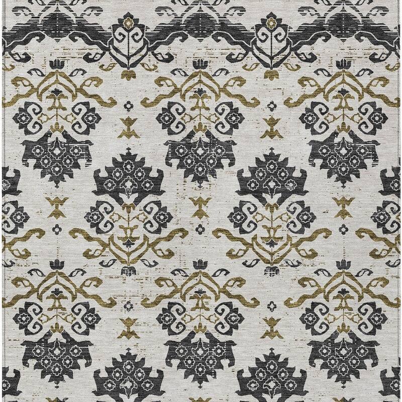 HomeRoots Oriental Transitional Rectangle Outdoor Rug