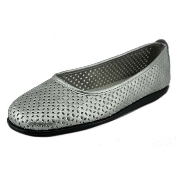 aerosoles silver flats