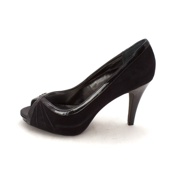 Style & Co. Womens Spicey Peep Toe Platform Pumps