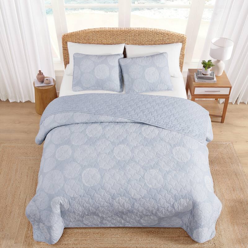 Tommy Bahama Ocean Island Blue Cotton Reversible Quilt Set
