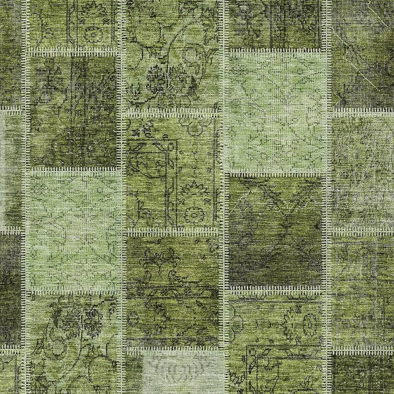HomeRoots Patchwork Transitional Rectangle Outdoor Rug