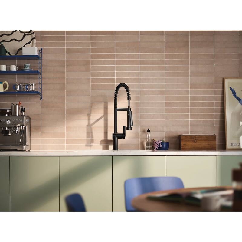 Moen 7822 Cia 1.5 GPM Pre-Rinse Semi-Professional Pull Down Kitchen