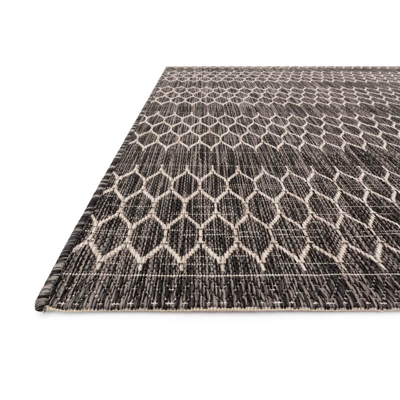 Alexander Home Havannah Indoor/ Outdoor Geometric Rug