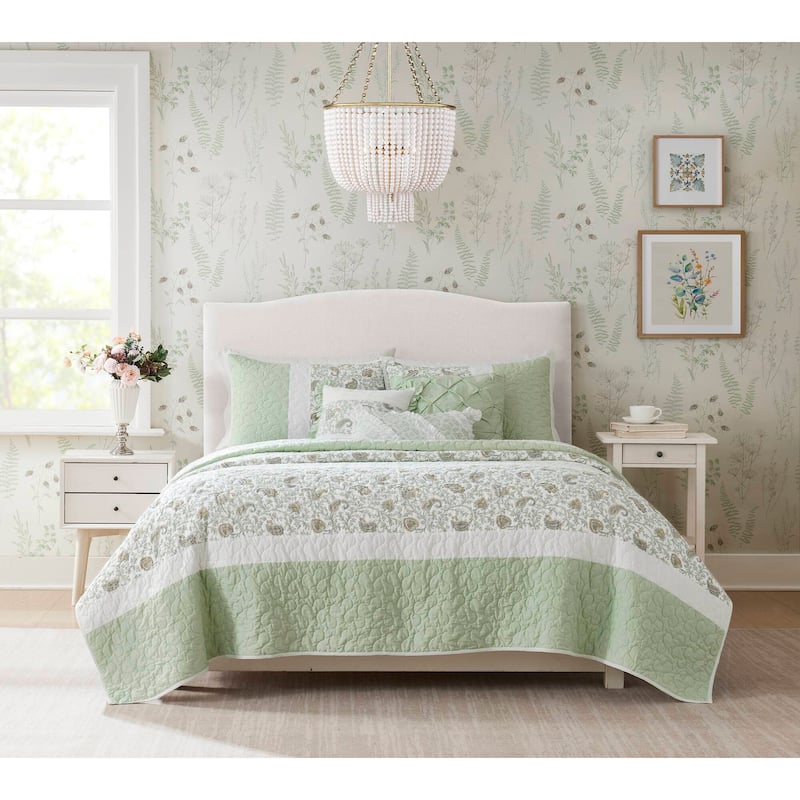 Madison Park Vanessa 6 Piece Cotton Percale Quilt Set with Throw Pillows - Sage-Green - Queen