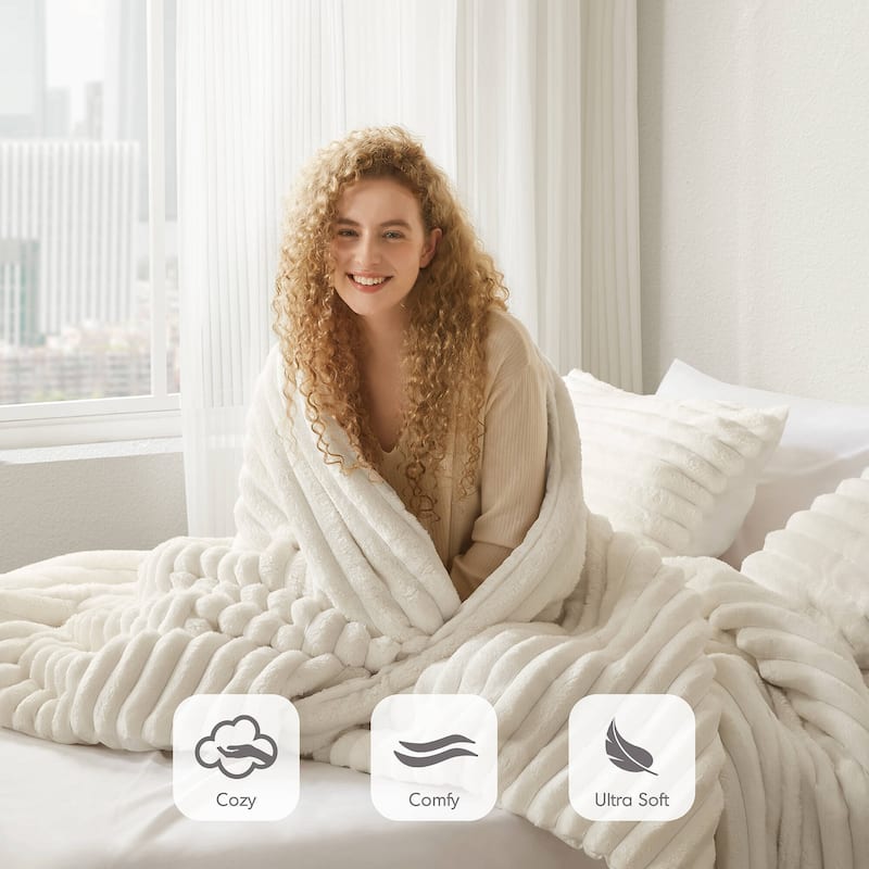 Chelsea Square Avril Fluffy Ribbed Plush Comforter Set