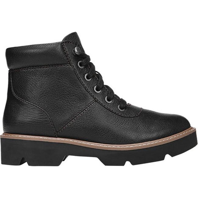 naturalizer lucy hiking boot
