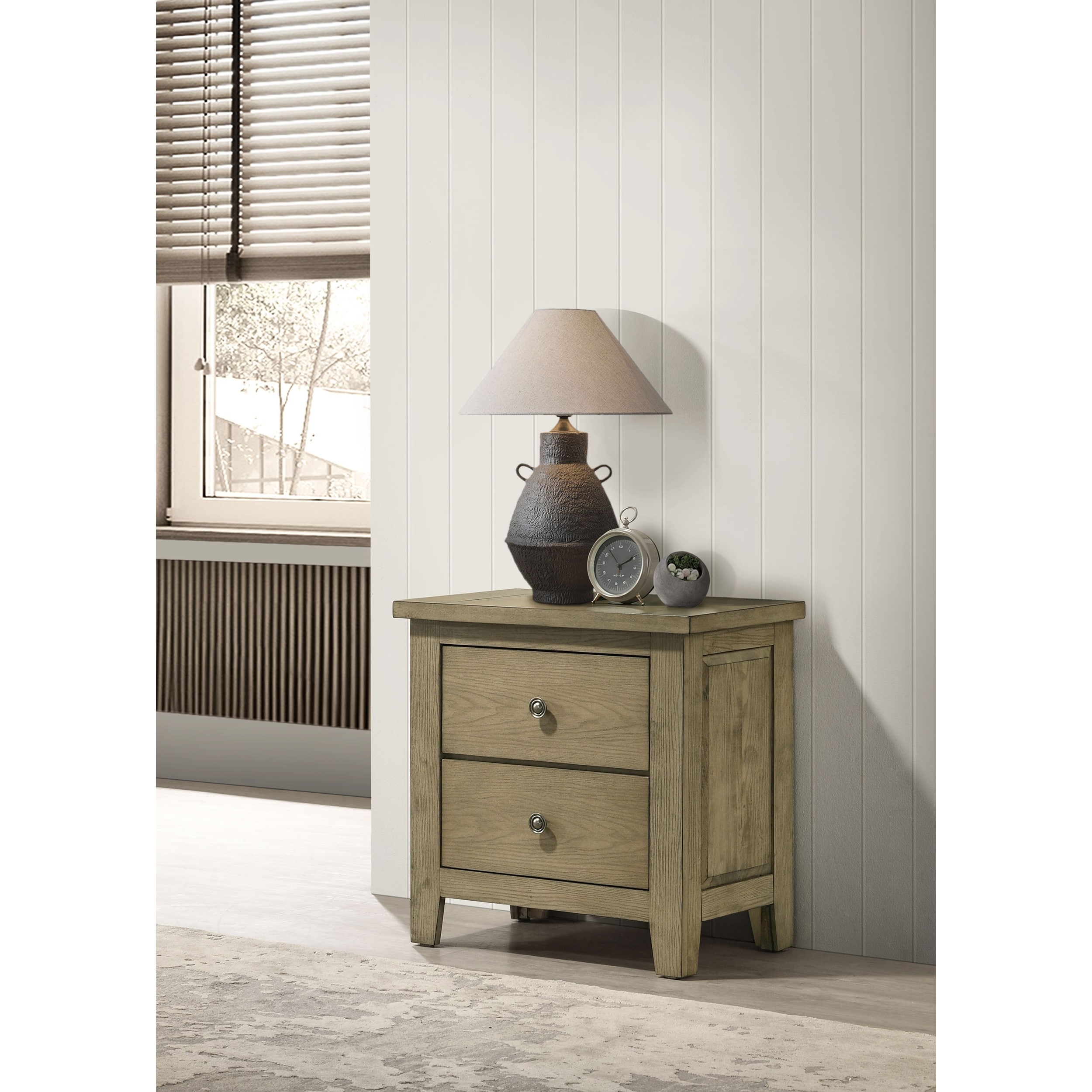 Pelton Vineyard Oak 2-drawer Nightstand