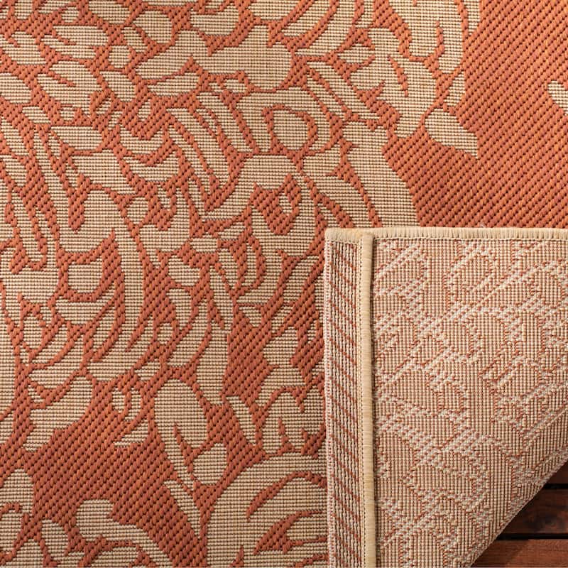 Martha Stewart by SAFAVIEH Chrysanthemum Indoor/ Outdoor Waterproof Rug