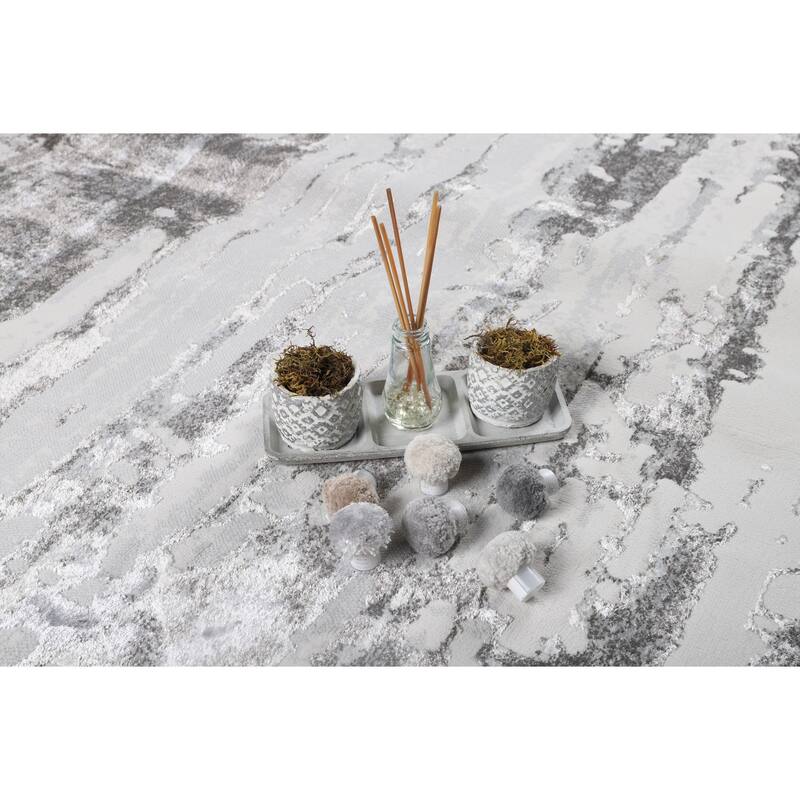 Hania Collection Grey Geometric Transitional Area Rug