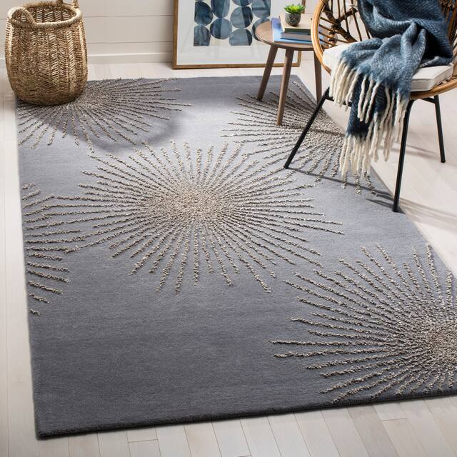 SAFAVIEH Handmade Soho Miyase Modern Burst New Zealand Wool Rug - 3'6" x 5'6" - DarkGrey/Silver