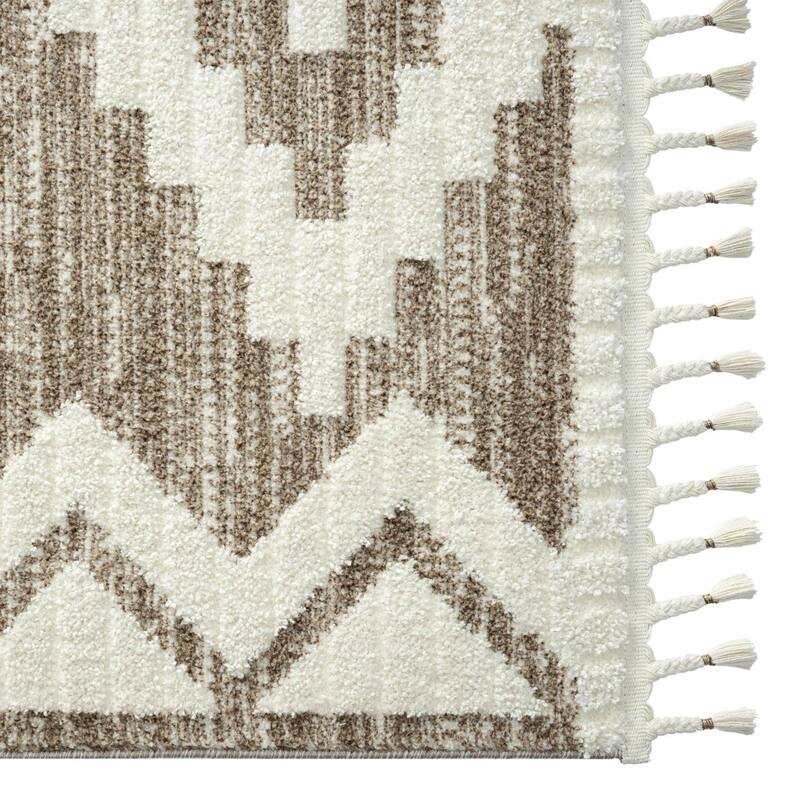Luxe Weavers South Western Geometric Diamond Area Rug, Indoor Fringe Carpet