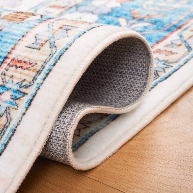 SAFAVIEH Washable Cheyenne Rug Karnit Oriental Distressed Rug