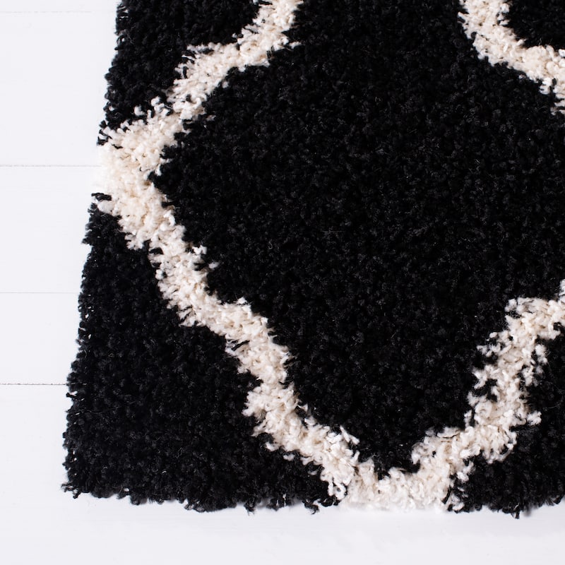 SAFAVIEH Dallas Shag Giusy Trellis 1.5-inch Thick Rug