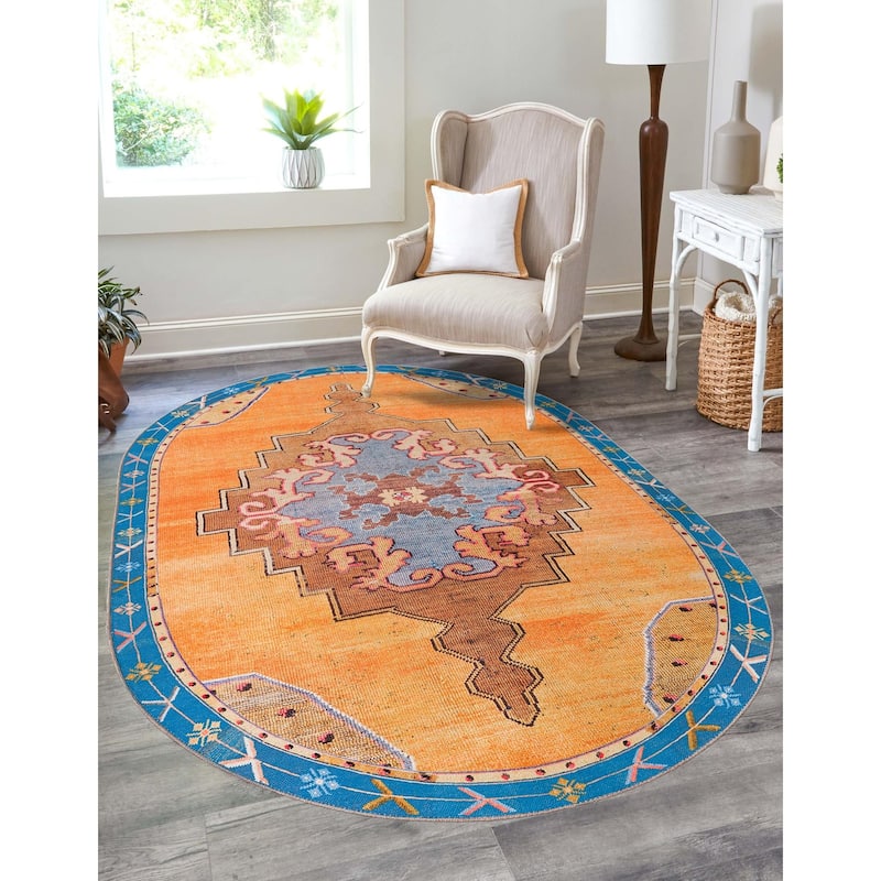 Traditional Rine Collection Area Rug - 4'x6' Oval - Orange