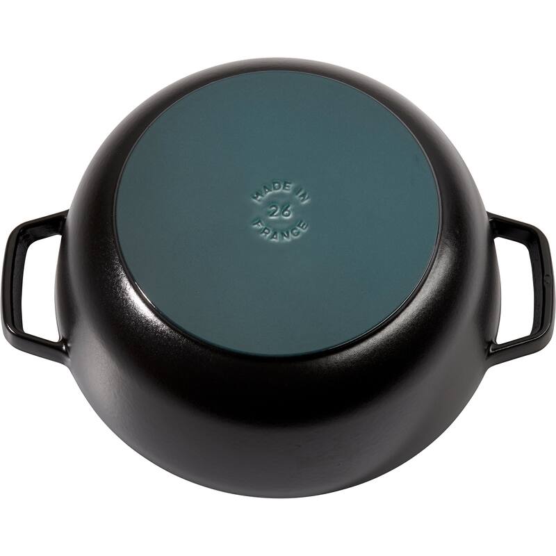 Staub Cast Iron Essential French Oven, Dutch Oven, 5-quart, serves 5-6, Made in France - 5-qt