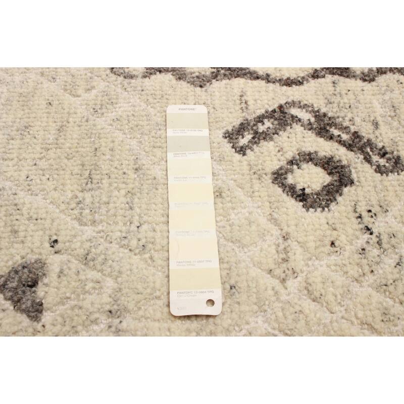 ECARPETGALLERY Hand-knotted Tangier Cream Wool Rug - 5'6 x 8'11