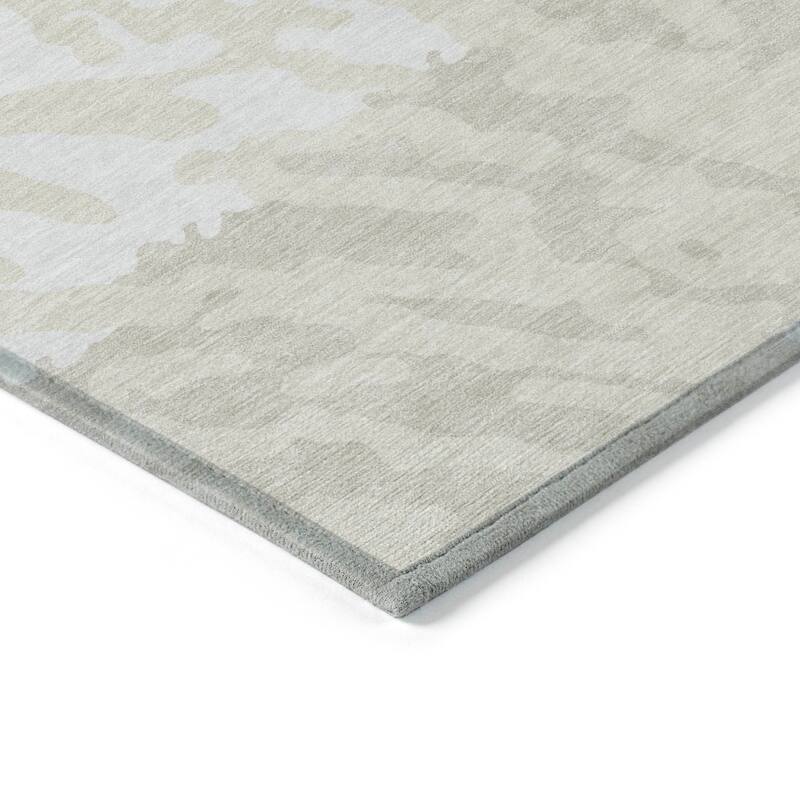 Machine Washable Indoor/ Outdoor Chantille Abstract Animal Print Rug