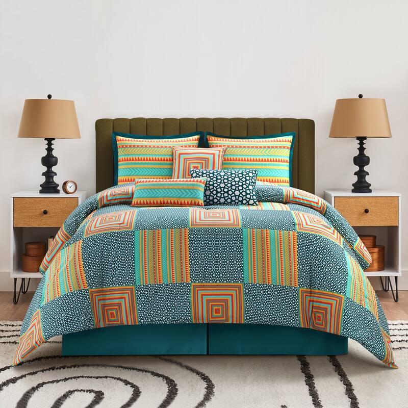 Nanshing Stefan 7-Piece Geometric Reversible Comforter Set