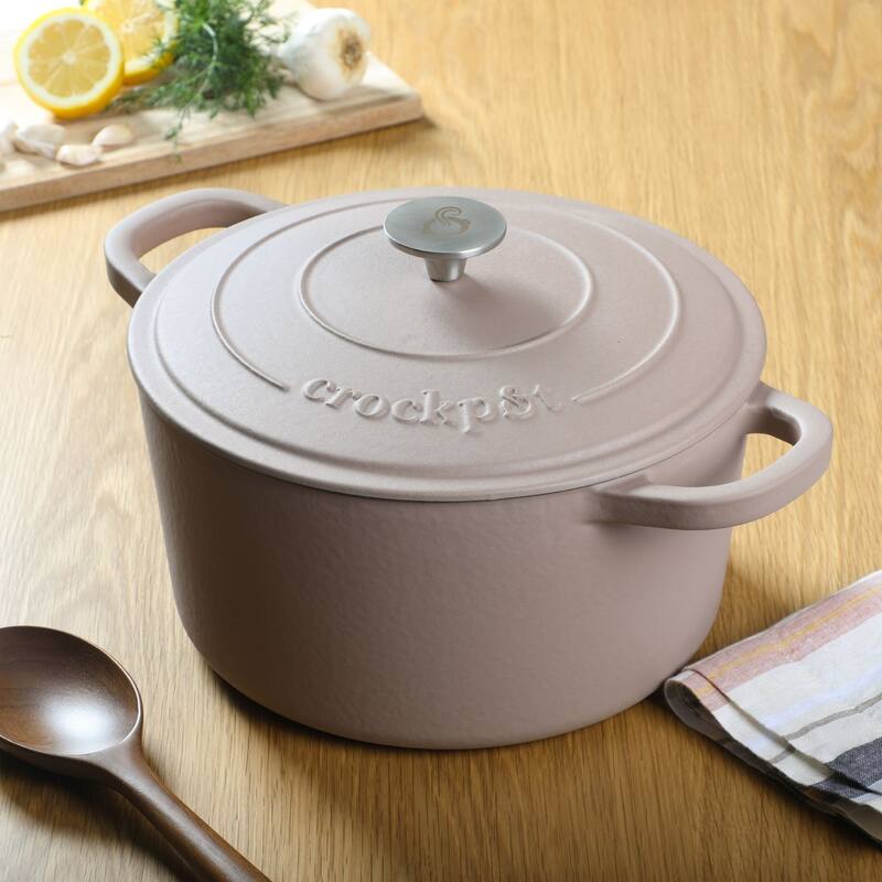 Crock Pot Artisan 7-Quart Round Dutch Oven