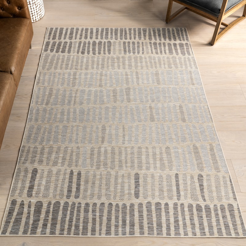 Nuloom Briseis Geometric Indoor/Outdoor Area Rug - 9' x 12' - Light Grey - Rectangle
