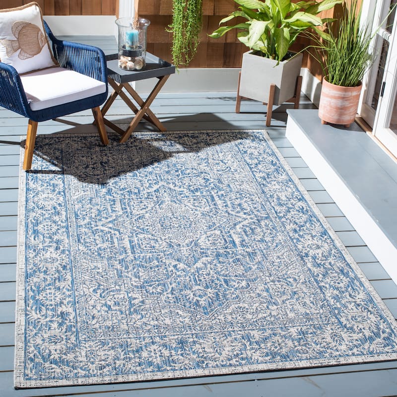SAFAVIEH Courtyard Guylaine Indoor/ Outdoor Waterproof Patio Backyard Rug - 2'7" x 5' - Light Grey/Navy