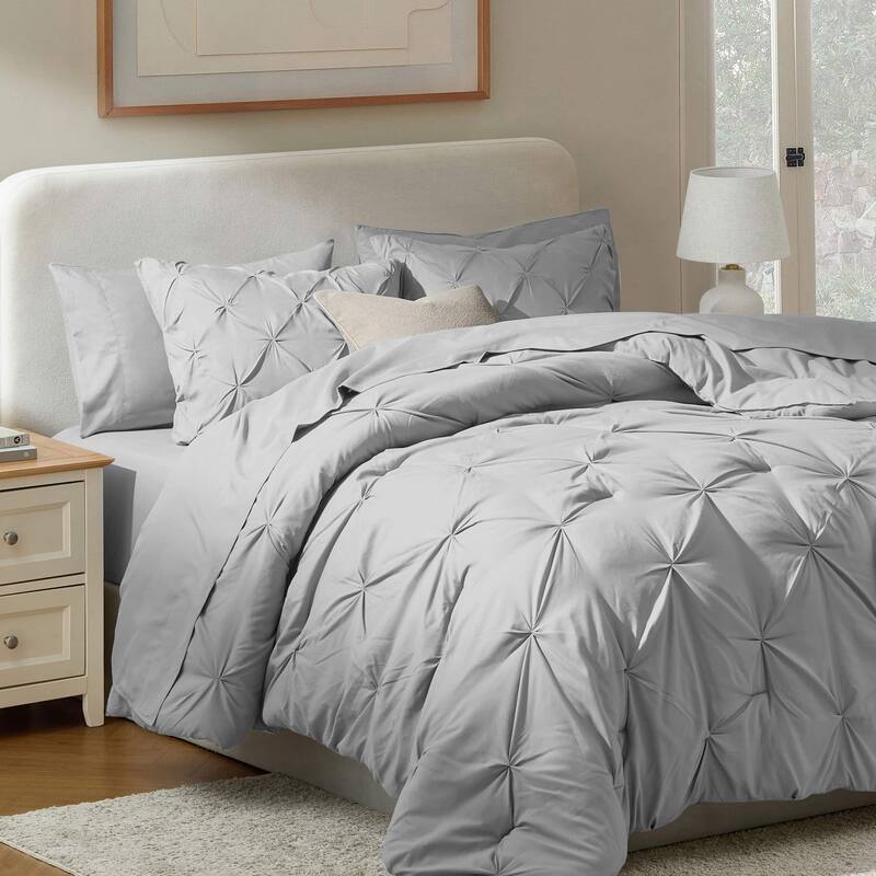 Nestl Pinch Pleate Comforter Set Bed in a Bag with Cooling Pillow