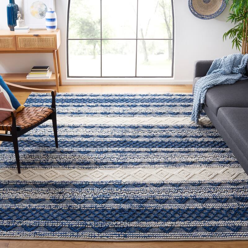 SAFAVIEH Handmade Natura Marketta Geometric Jute Rug - 8' x 10' - Navy/Ivory