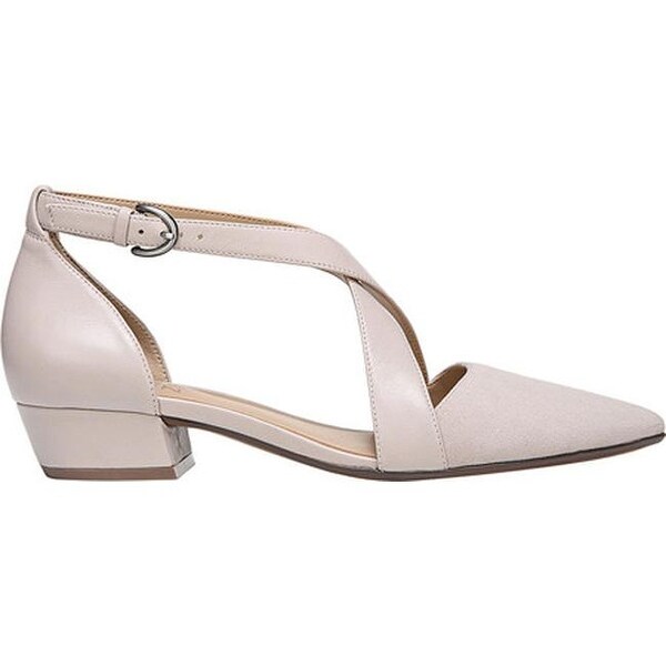 naturalizer blakely shoe