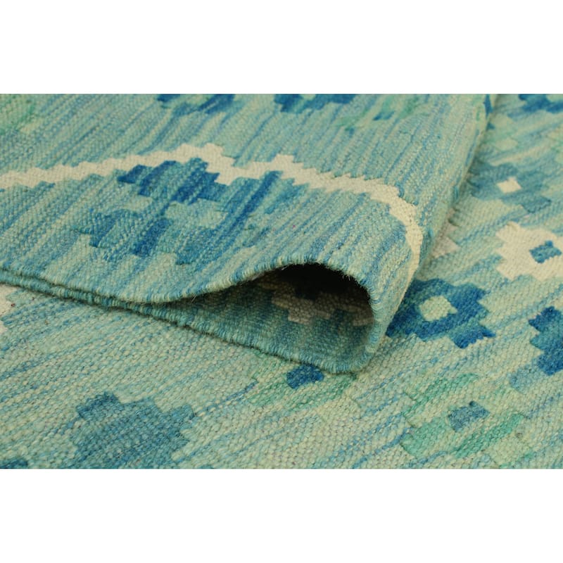 Flatweave Lorena Lt. Green/Blue Rug - 5'8" x 8'0"