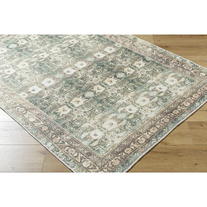 Livabliss Traditional Amelie Medallion Washable Area Rug