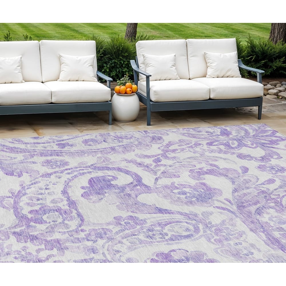HomeRoots Paisley Transitional Rectangle Outdoor Rug