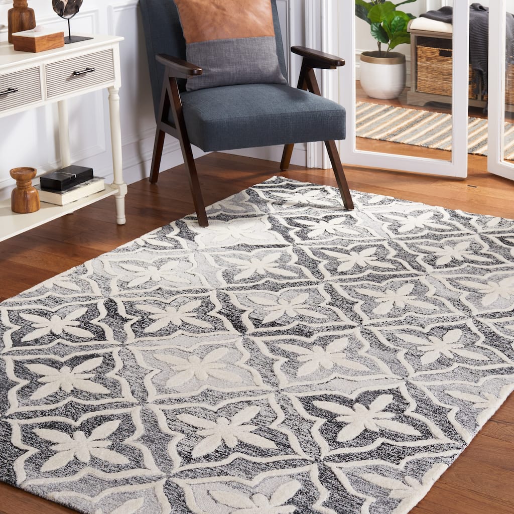 SAFAVIEH Handmade Metro Gerlinde Floral Trellis Wool Rug