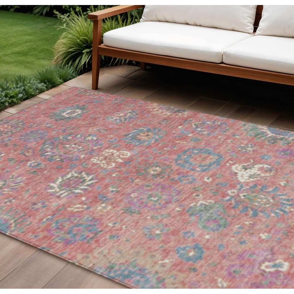 HomeRoots Floral Traditional Rectangle Outdoor Rug