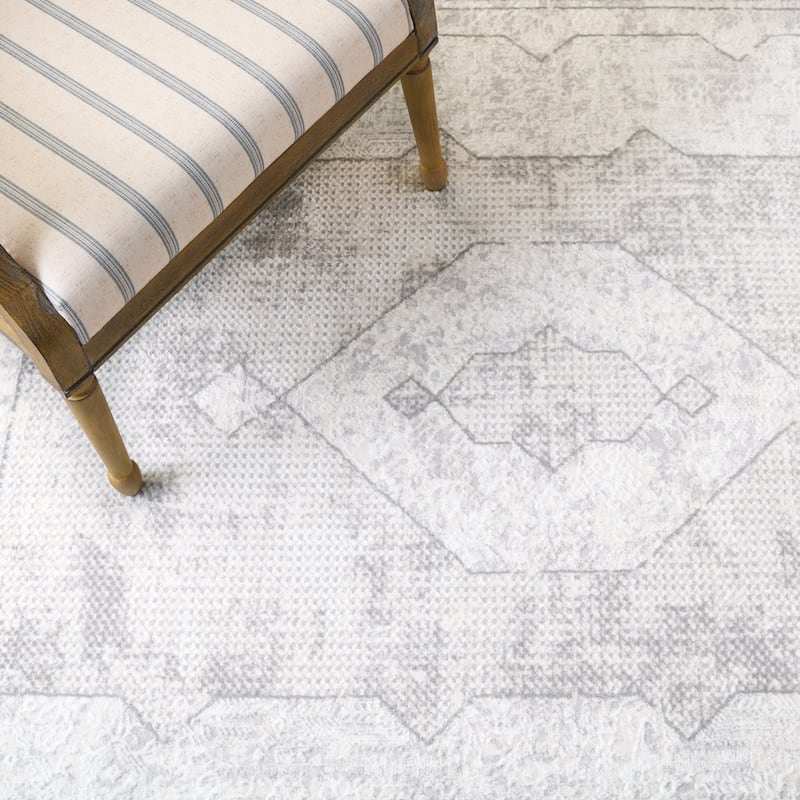 Martha Stewart by SAFAVIEH Alceste Rug