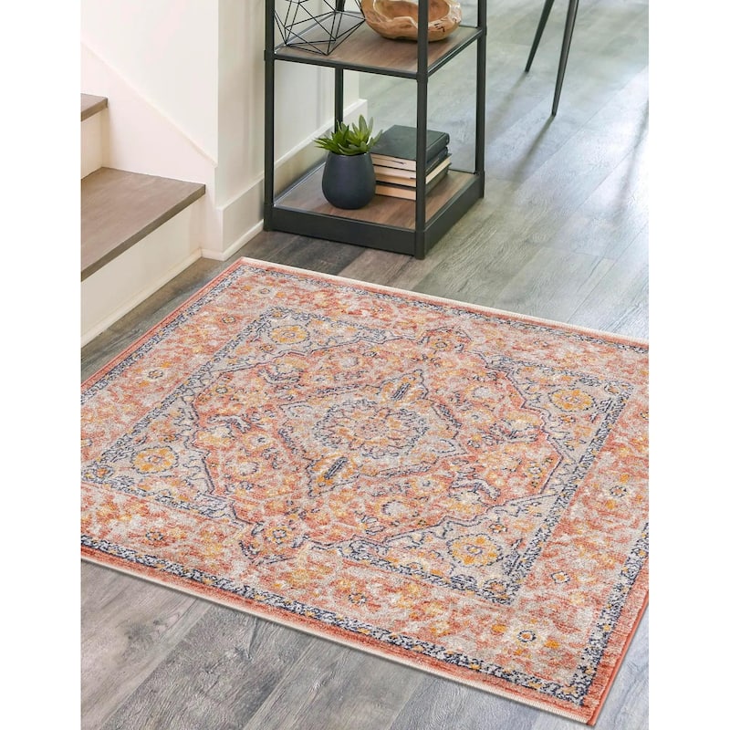 Traditional Nixa Collection Area Rug