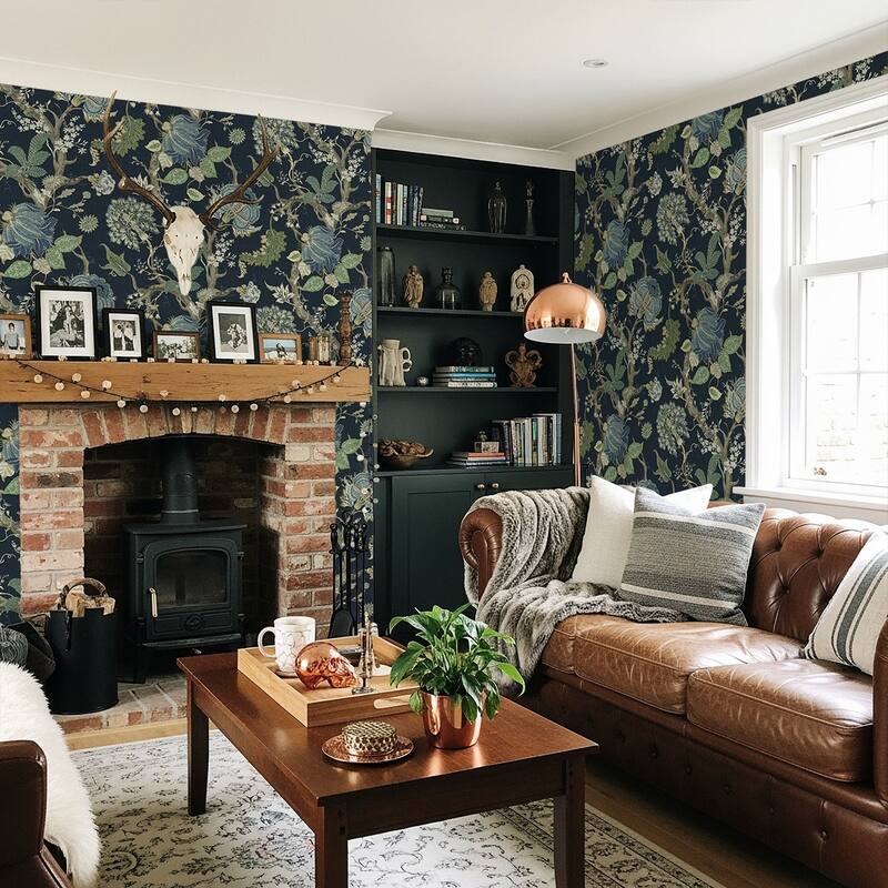 Harry & Grace Jacobean Trail Premium Matte Non-Woven Peel and Stick Wallpaper