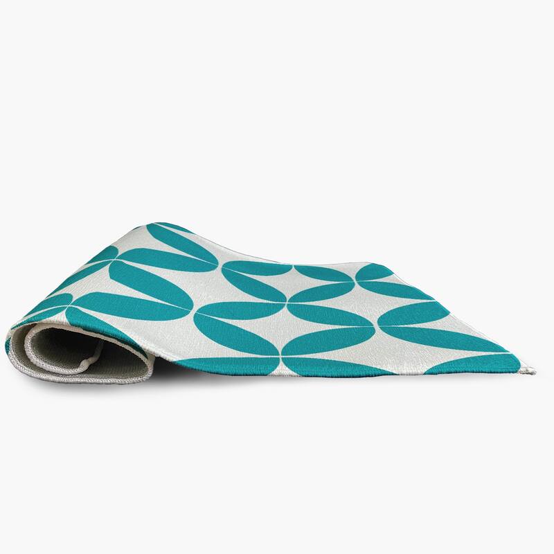 Eye Opener Spring Chenille Indoor/Outdoor Rug