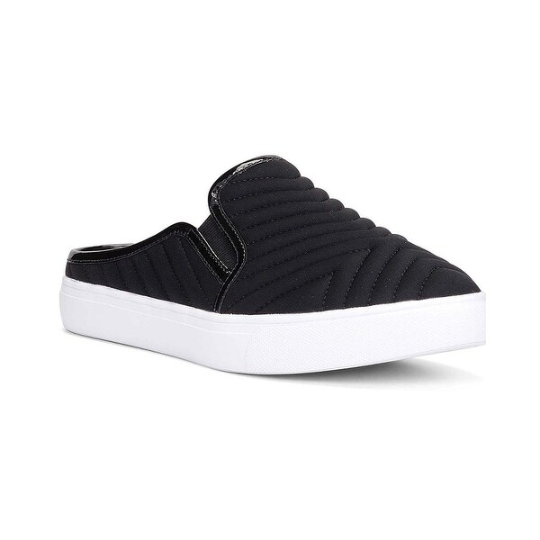 donald pliner white shoes