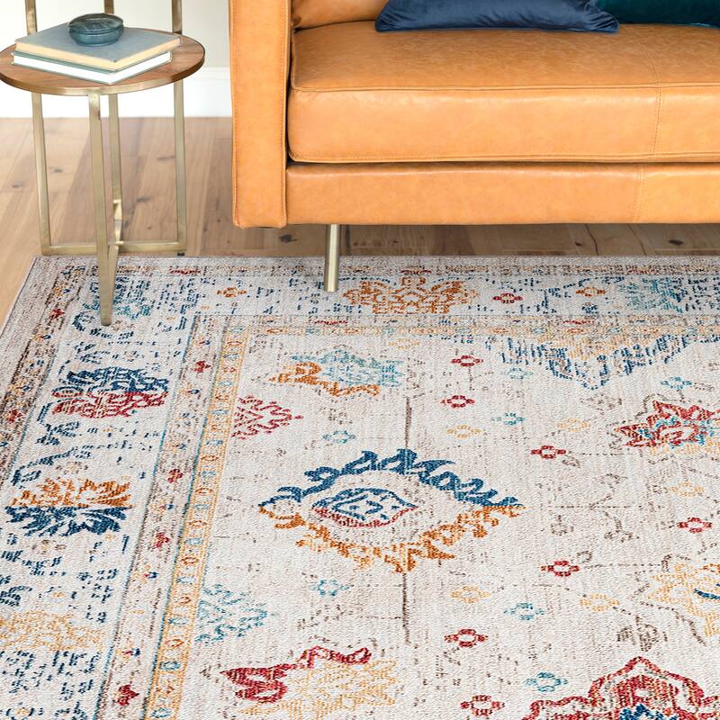 Esplanade French Country Floral Indoor Area Rug - 5'3'' x 7'7'' - Gray/Cream