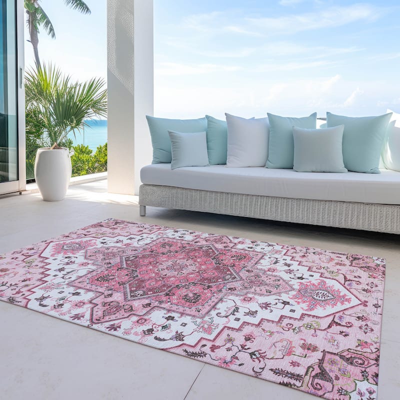 Machine Washable Indoor/ Outdoor Persian Traditional Chantille Rug